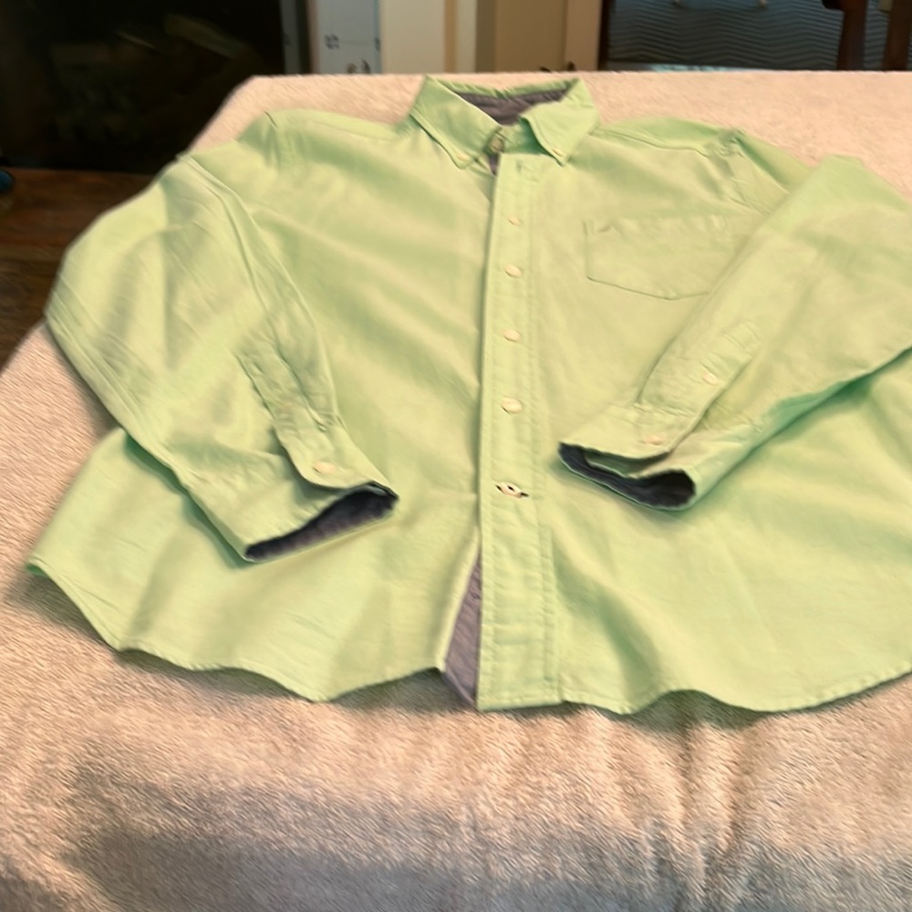 Nautica buttondown. Medium